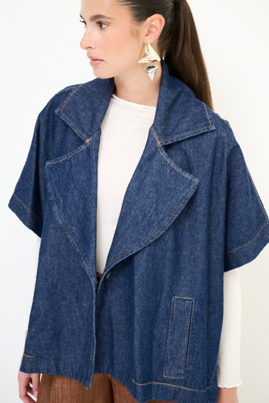 GIACCA SMANICATA DI JEANS