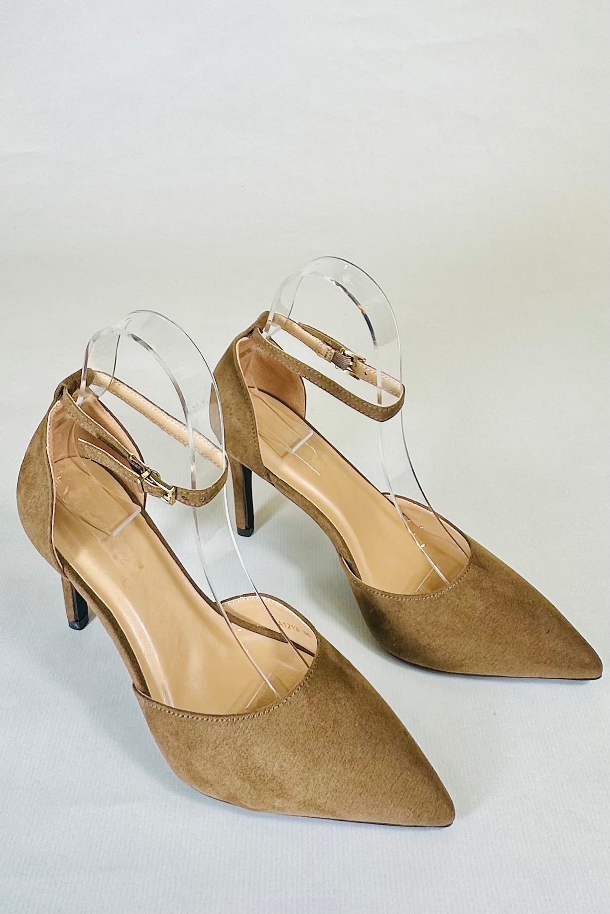 SCARPA CAMOSCIO LACCETTO