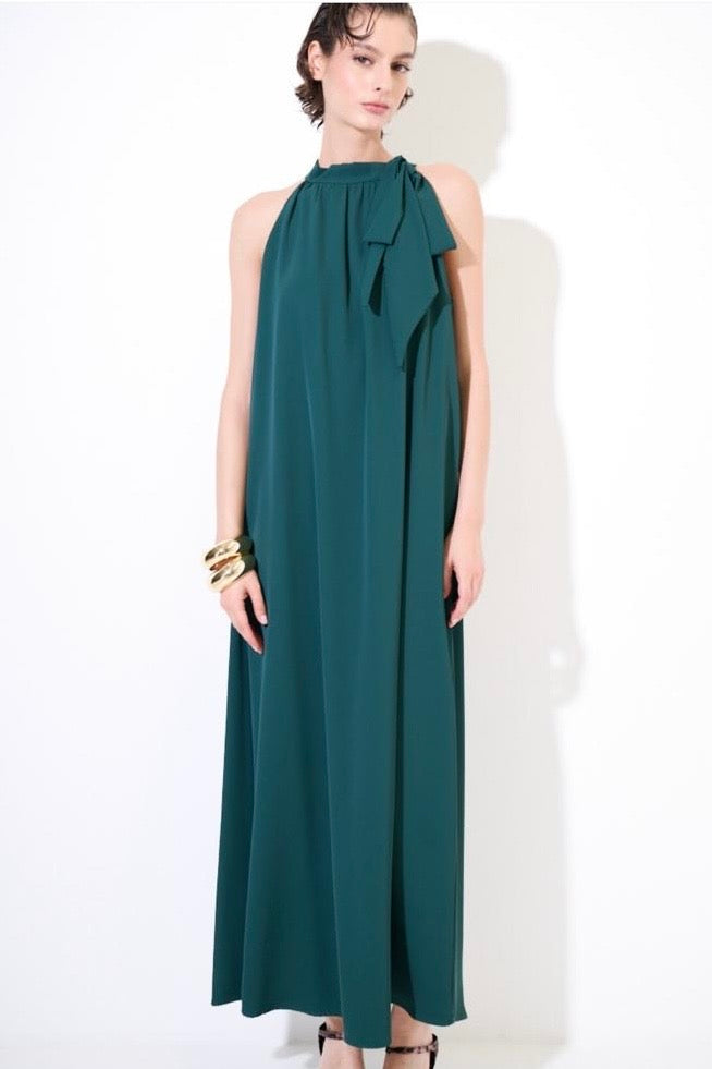 ABITO SMANICATO FIOCCO