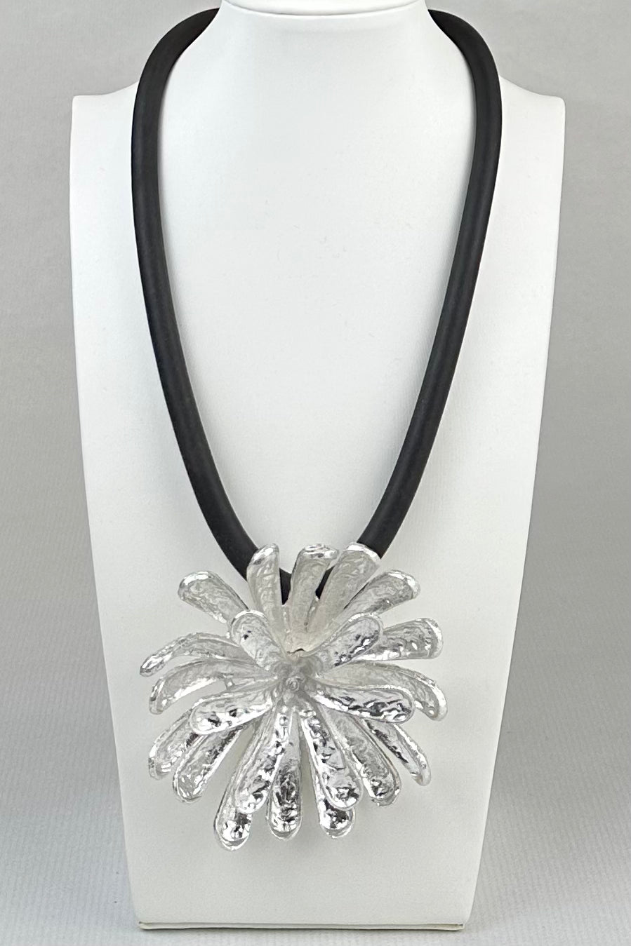 COLLANA LOTUS