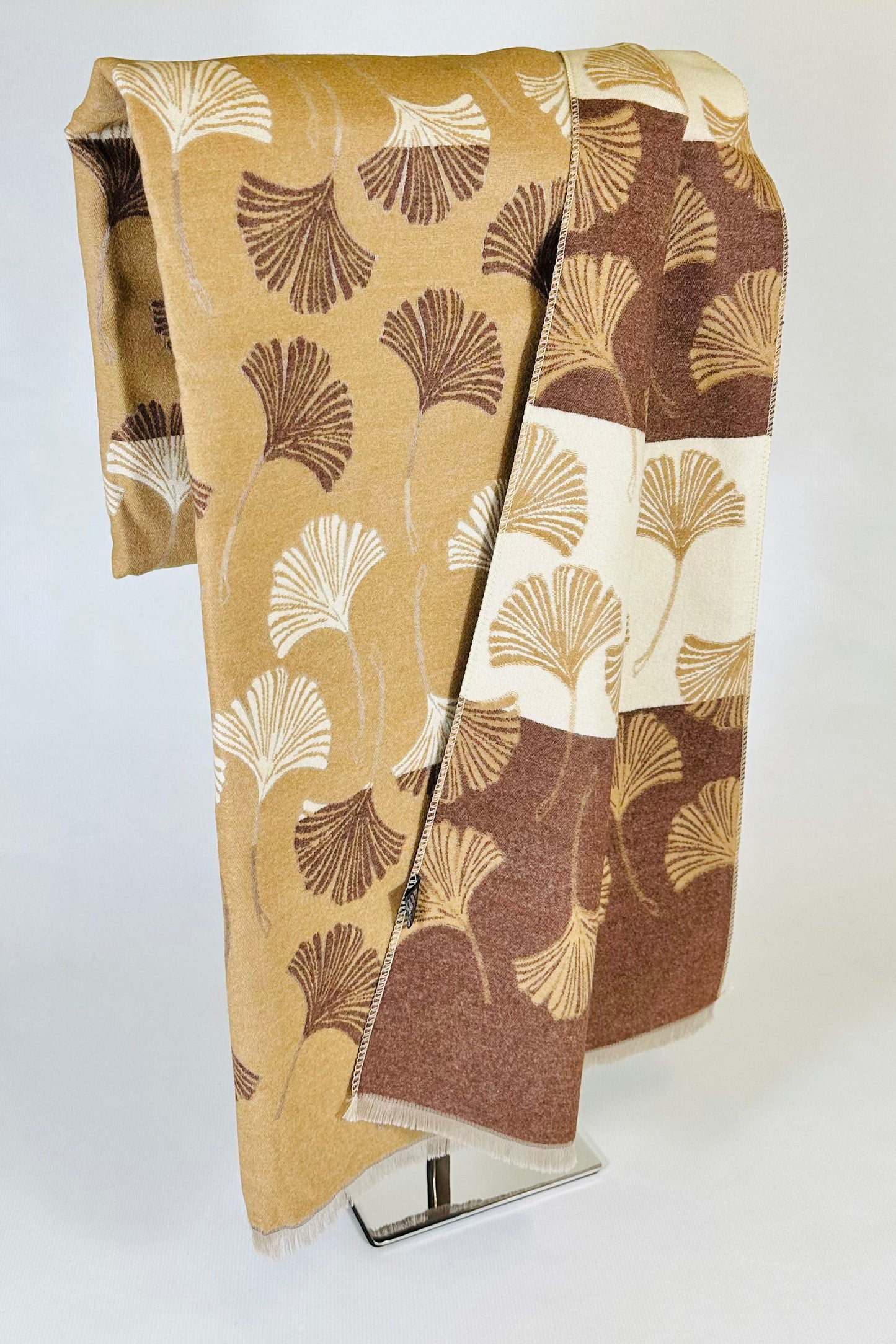 SCIARPA GINKO