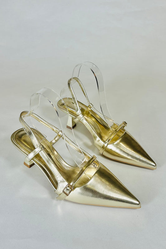 SCARPA BASSA A PUNTA