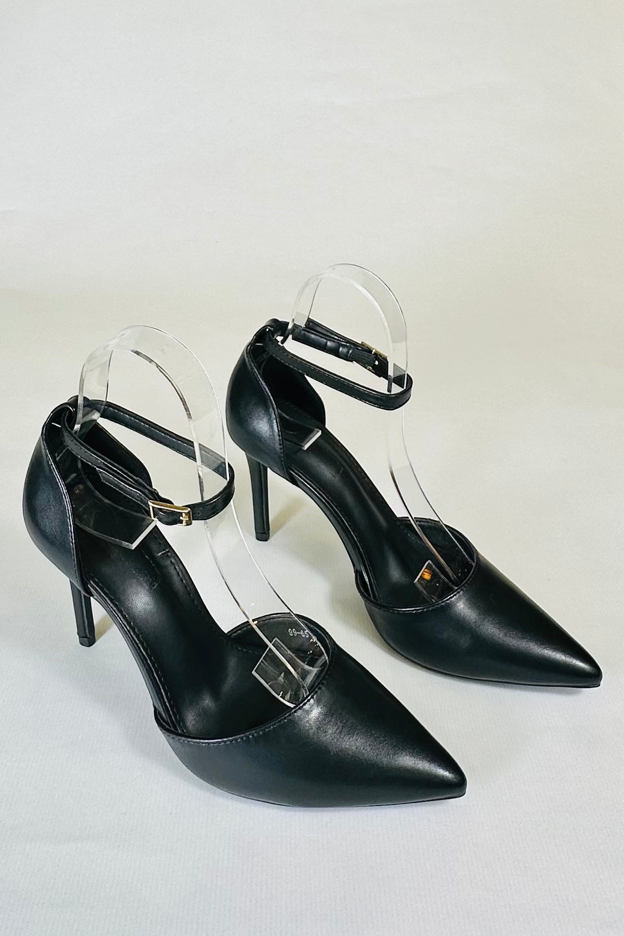 SCARPE TACCO ALTO CON LACCIO