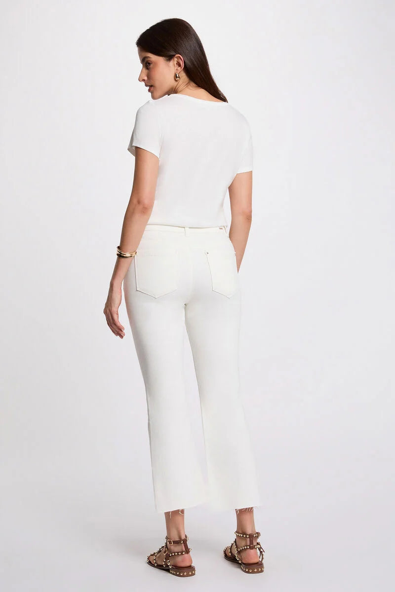 PANTALONE SLIM CORTO